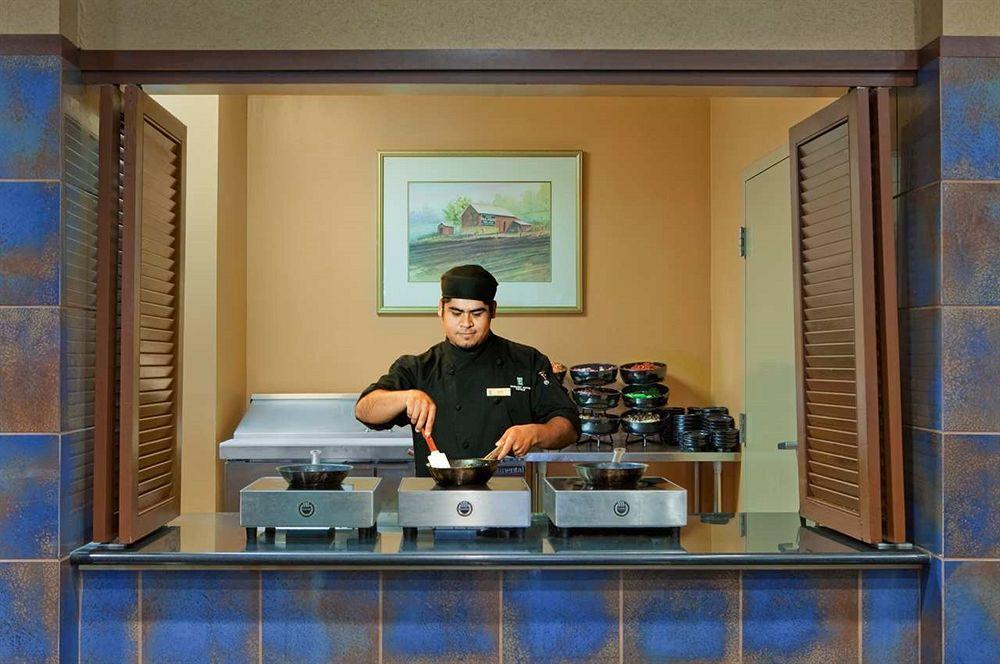 Embassy Suites By Hilton Columbus Dublin Bagian luar foto