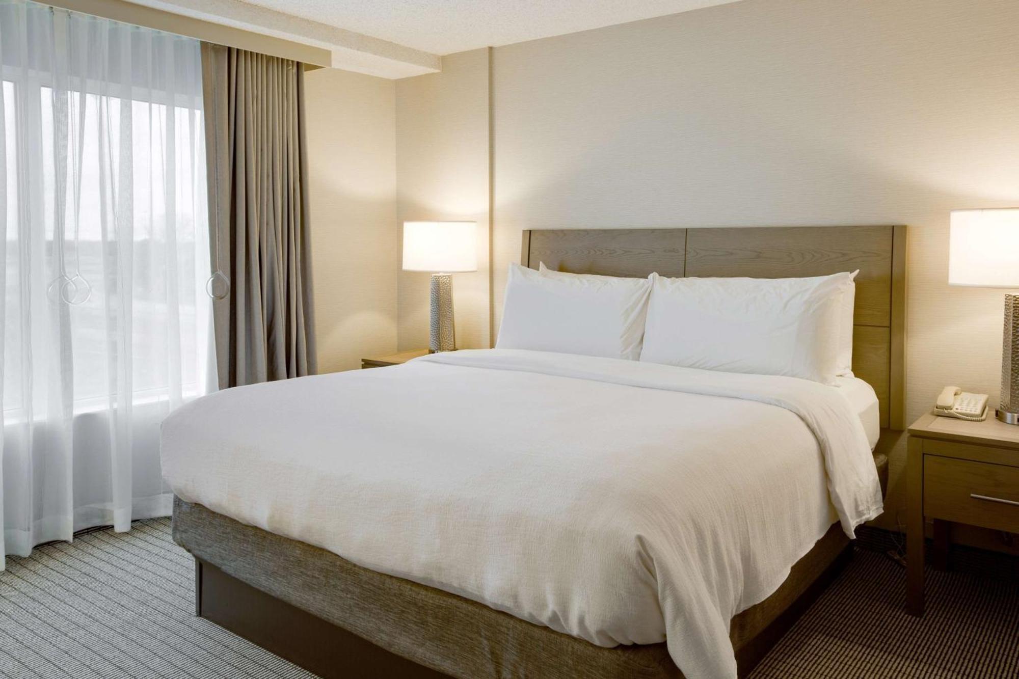 Embassy Suites By Hilton Columbus Dublin Bagian luar foto