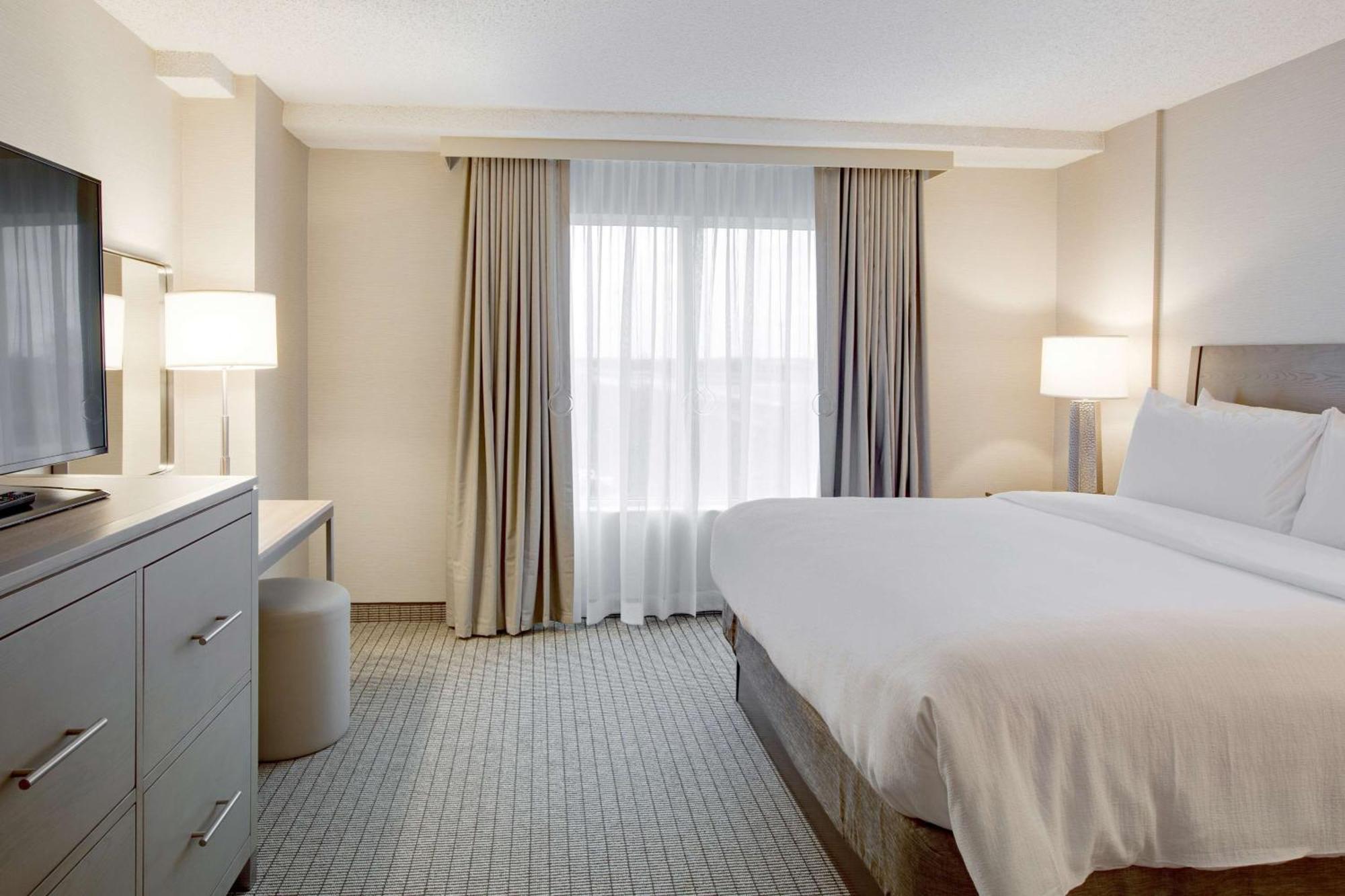 Embassy Suites By Hilton Columbus Dublin Bagian luar foto