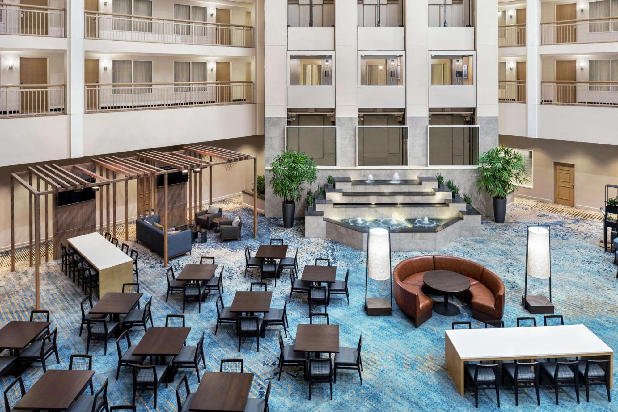 Embassy Suites By Hilton Columbus Dublin Bagian luar foto