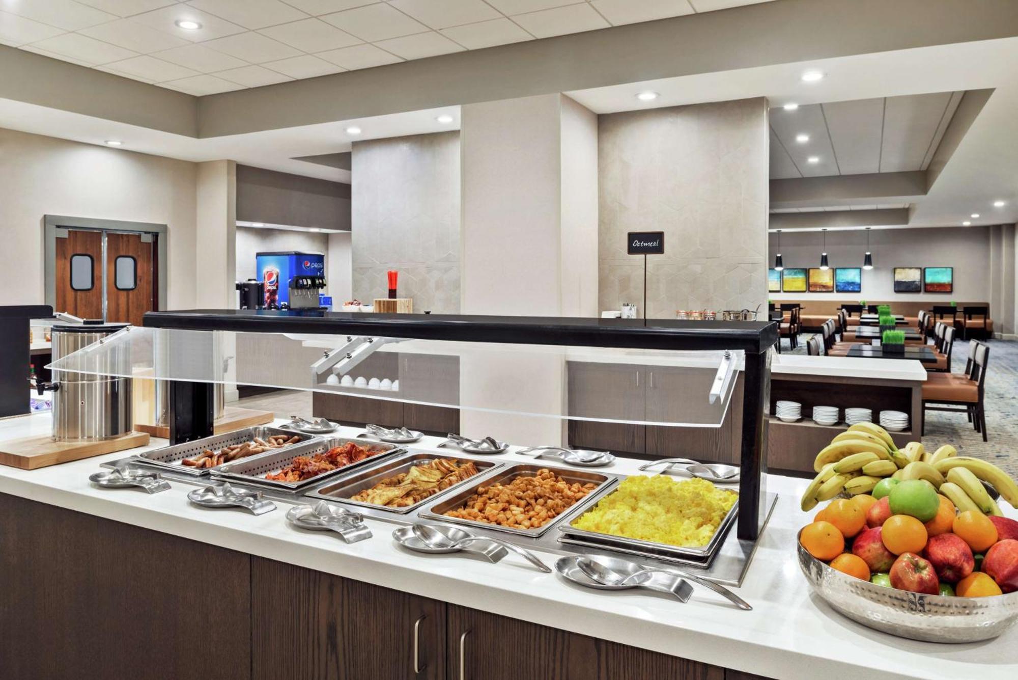 Embassy Suites By Hilton Columbus Dublin Bagian luar foto