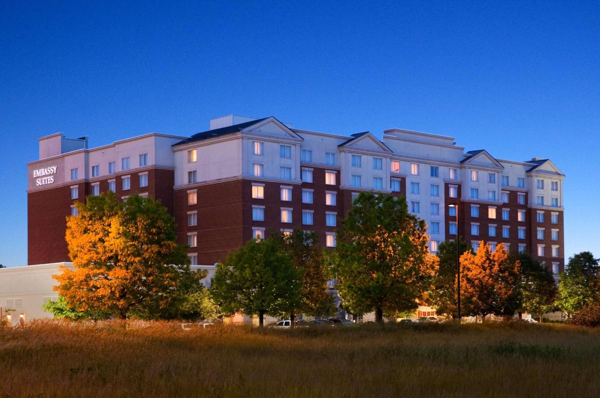 Embassy Suites By Hilton Columbus Dublin Bagian luar foto