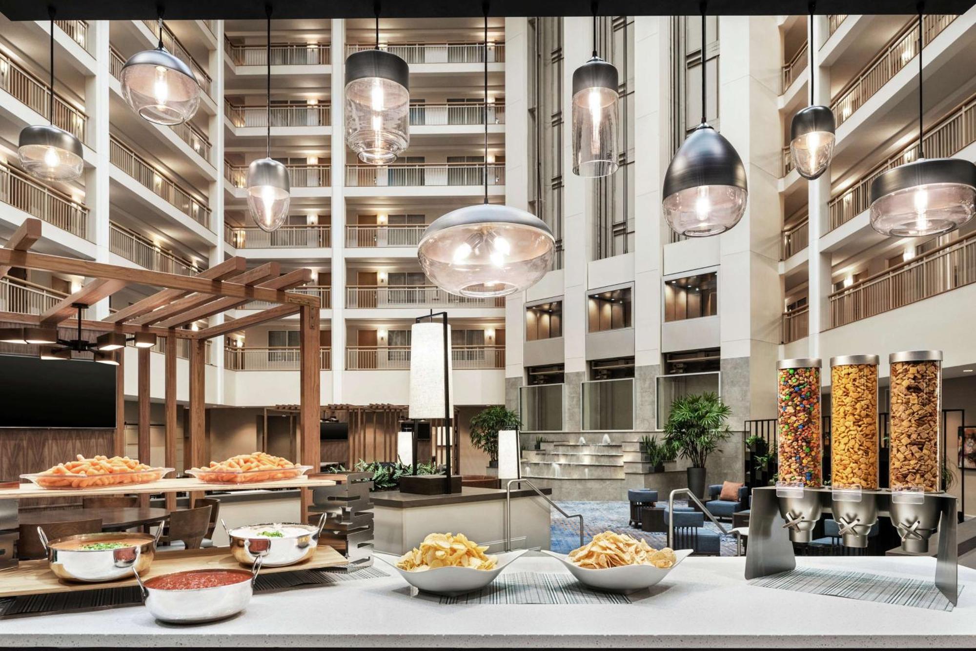 Embassy Suites By Hilton Columbus Dublin Bagian luar foto
